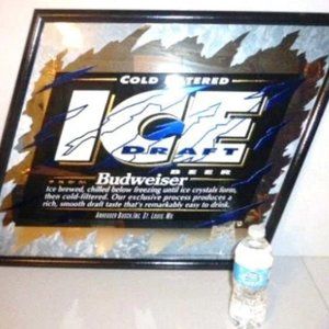 1993 BUDWEISER DRAFT SIGN Advertising Beer 26" x 22" Anheuser Busch Bar Sign